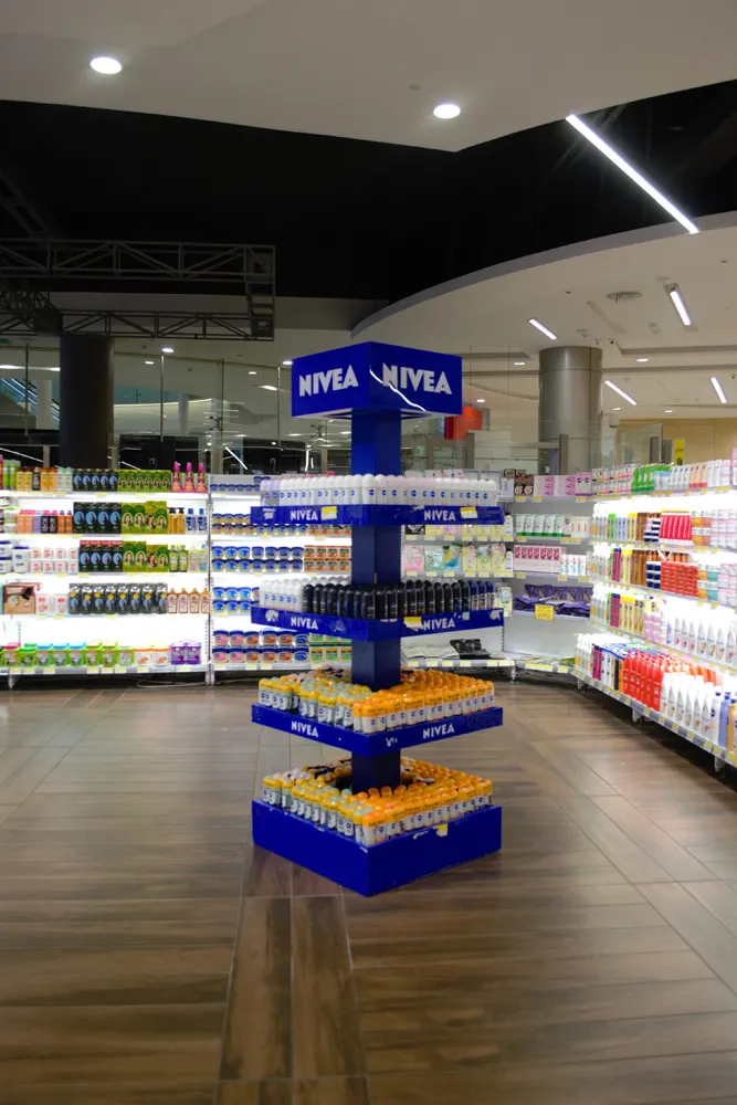 Nivea retail display in Jordan · photo 22