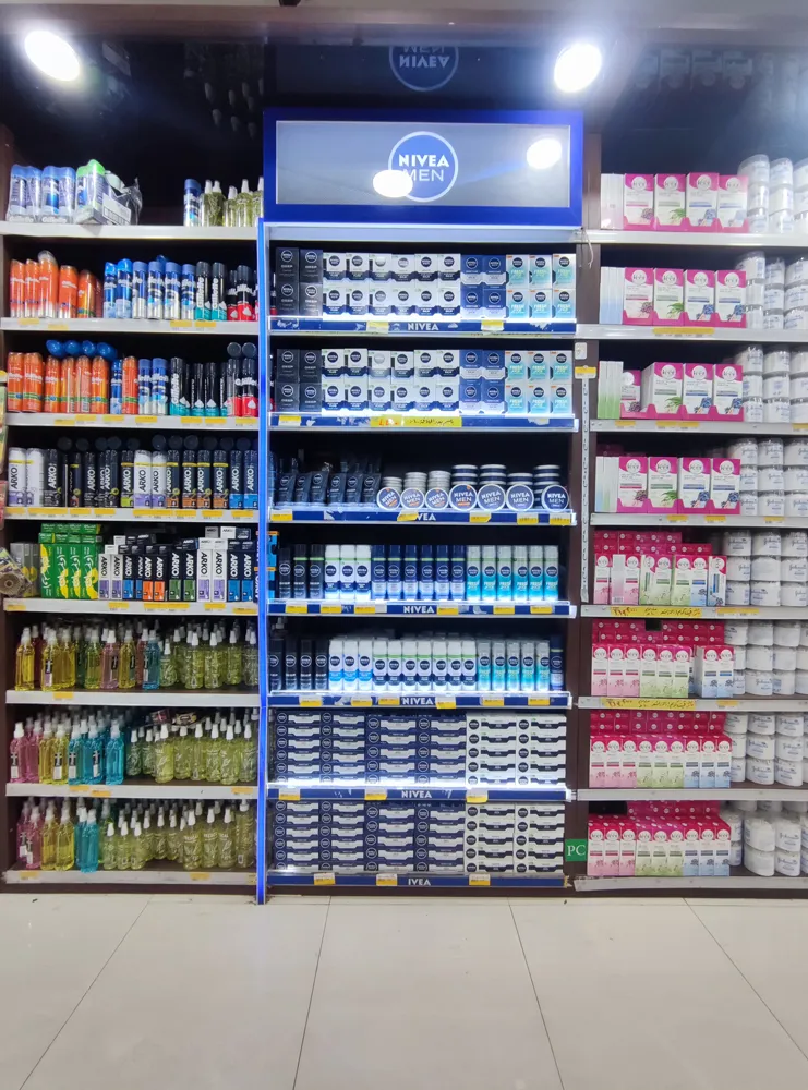 Nivea retail display in Jordan · photo 15