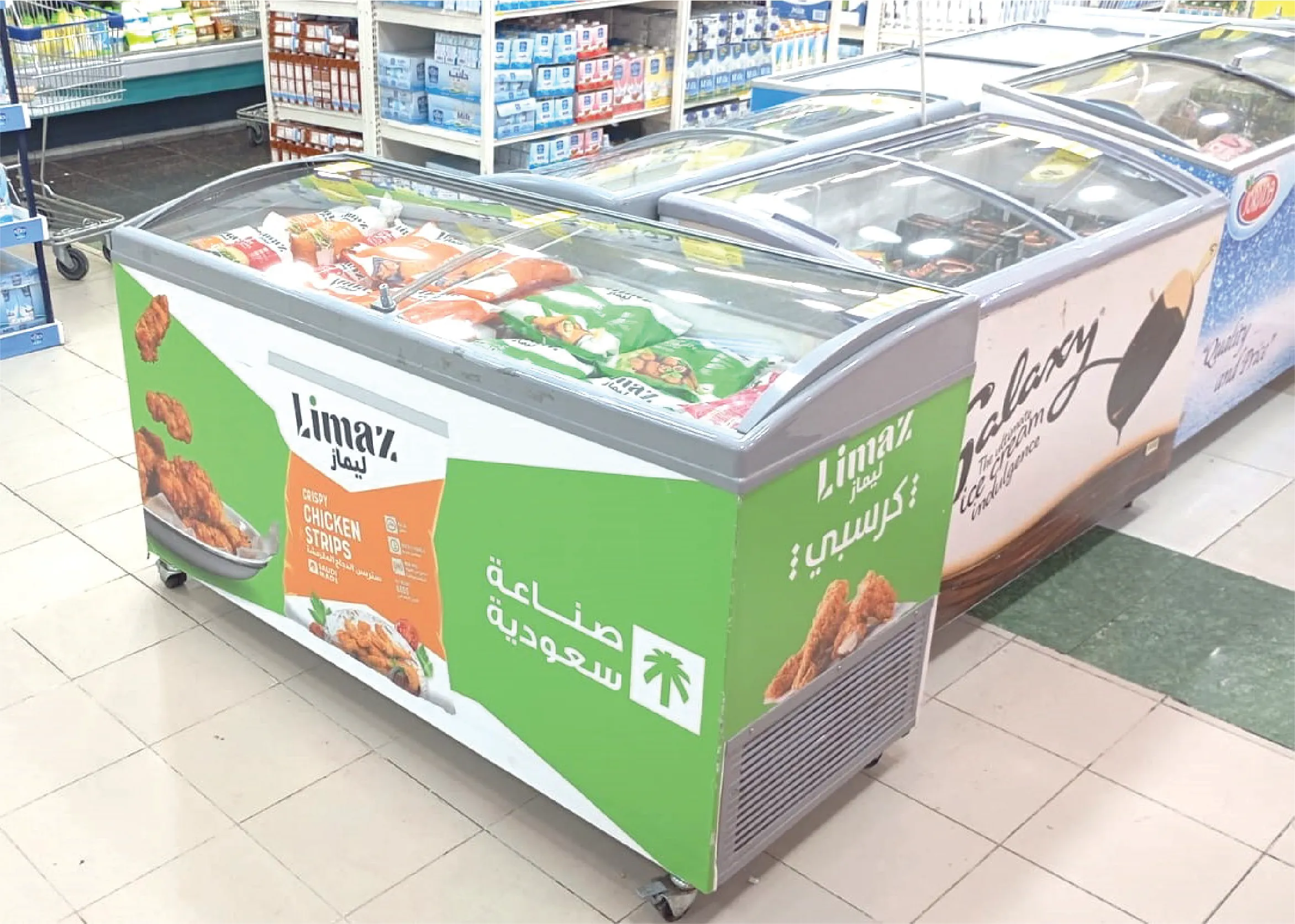 More from our portfolio retail display in Jordan · photo 8