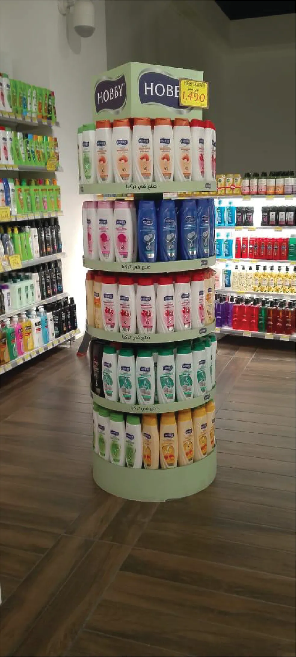 More from our portfolio retail display in Jordan · photo 20